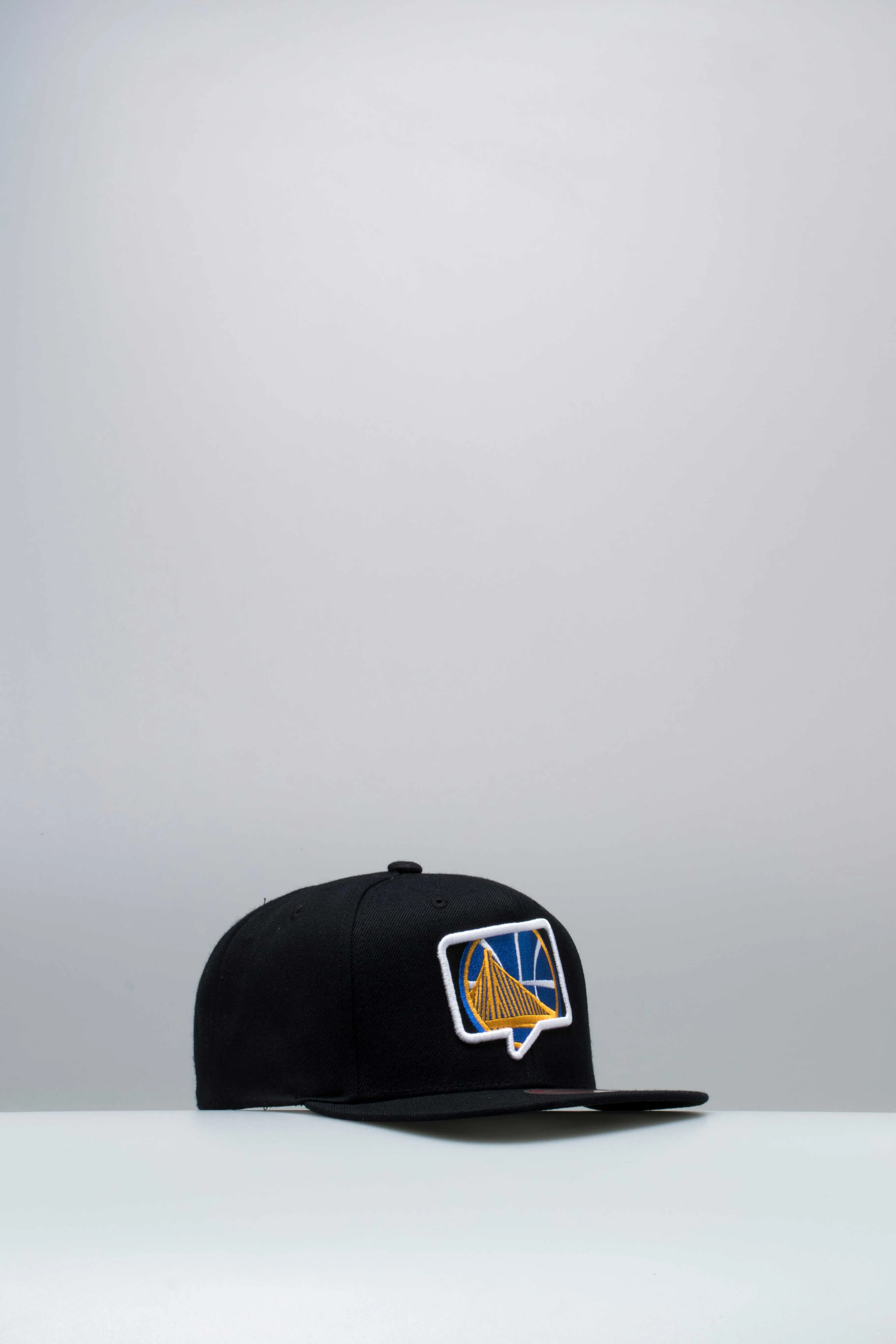 Nice Kicks X Mitchell & Ness NBA Talkbox Warriors Mens Snapback - Black/Blue