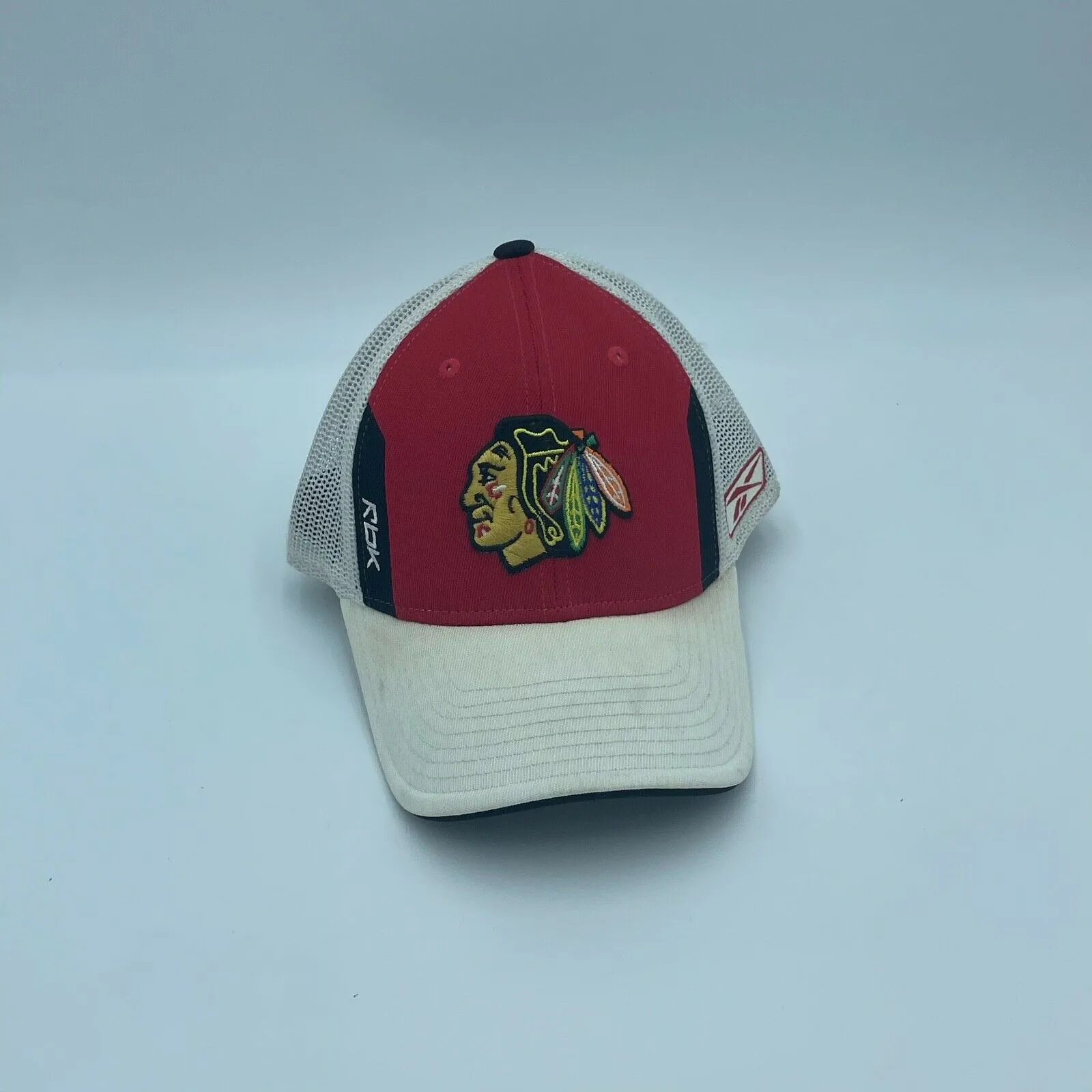 Reebok NHL Chicago Blackhawks Cap With Mesh In Rear Sz: One Size