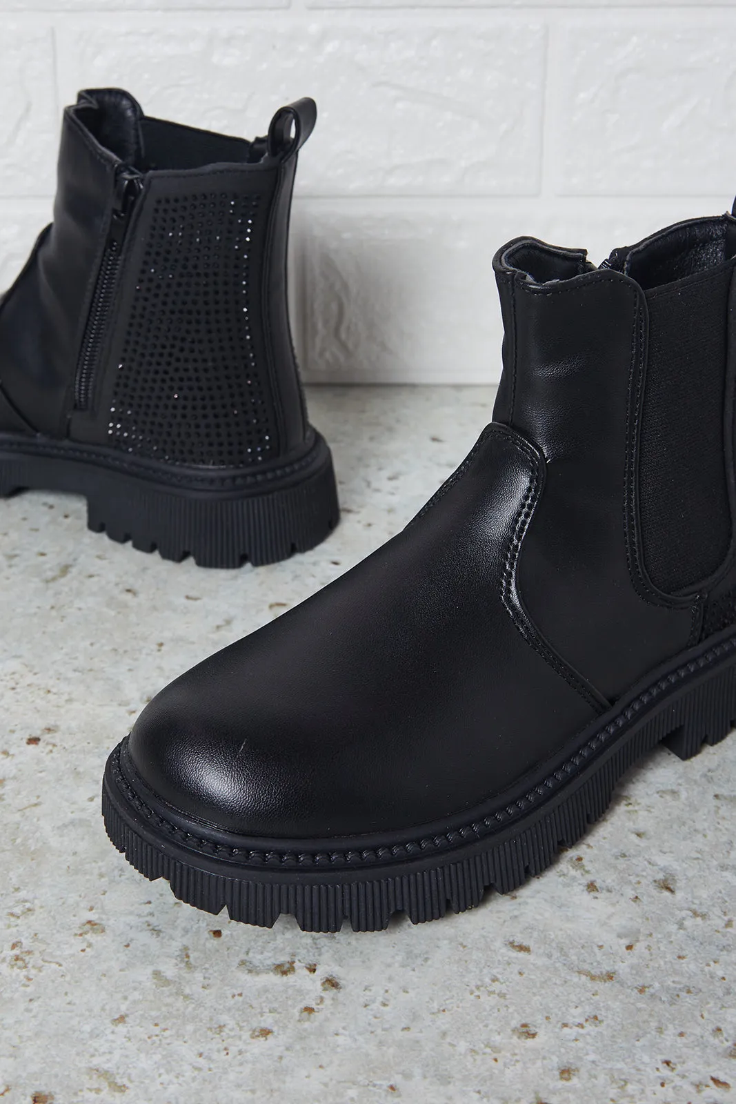 Senior Girls Black Chelsea Boots