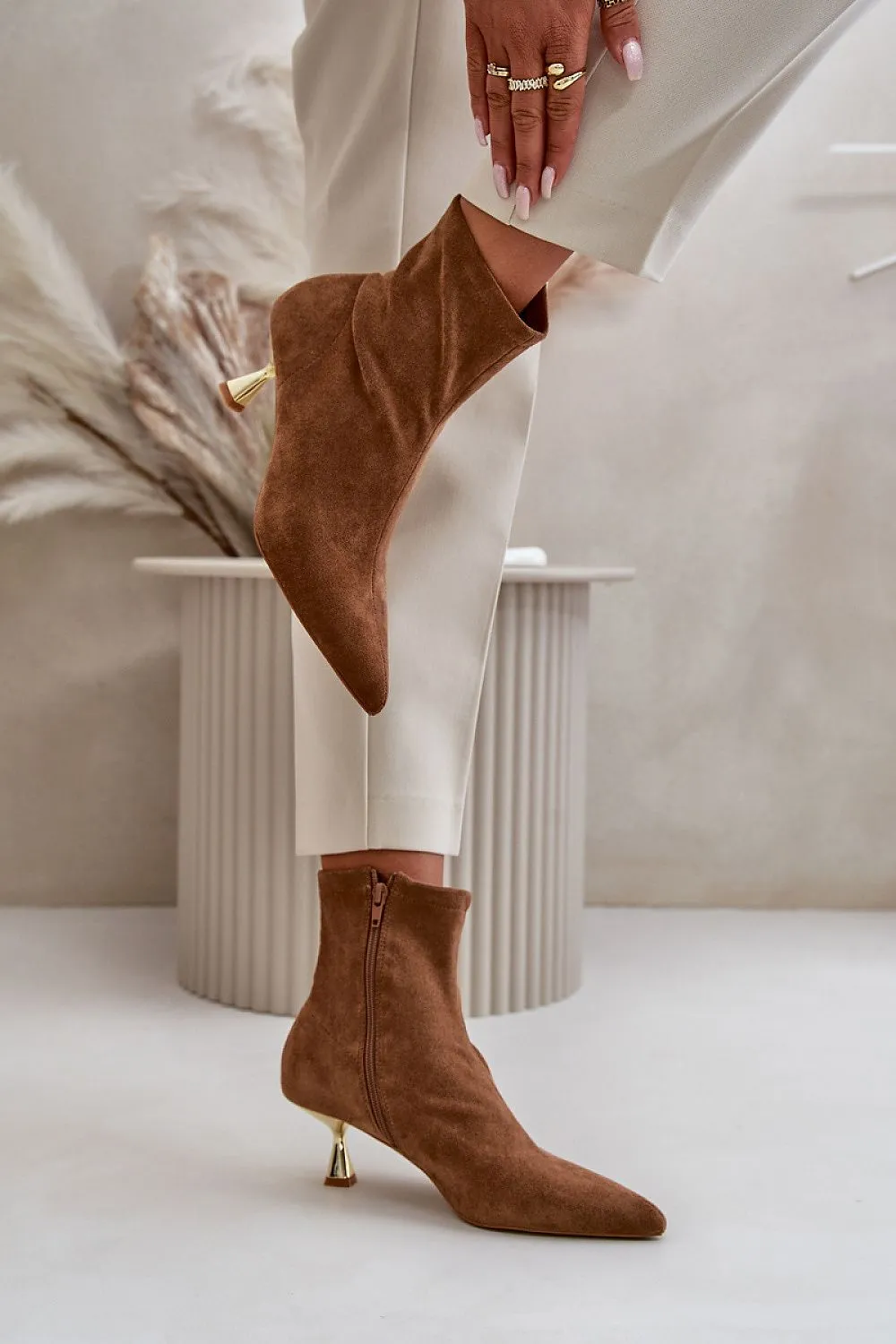 TEEK - Pinchee Heel Boots