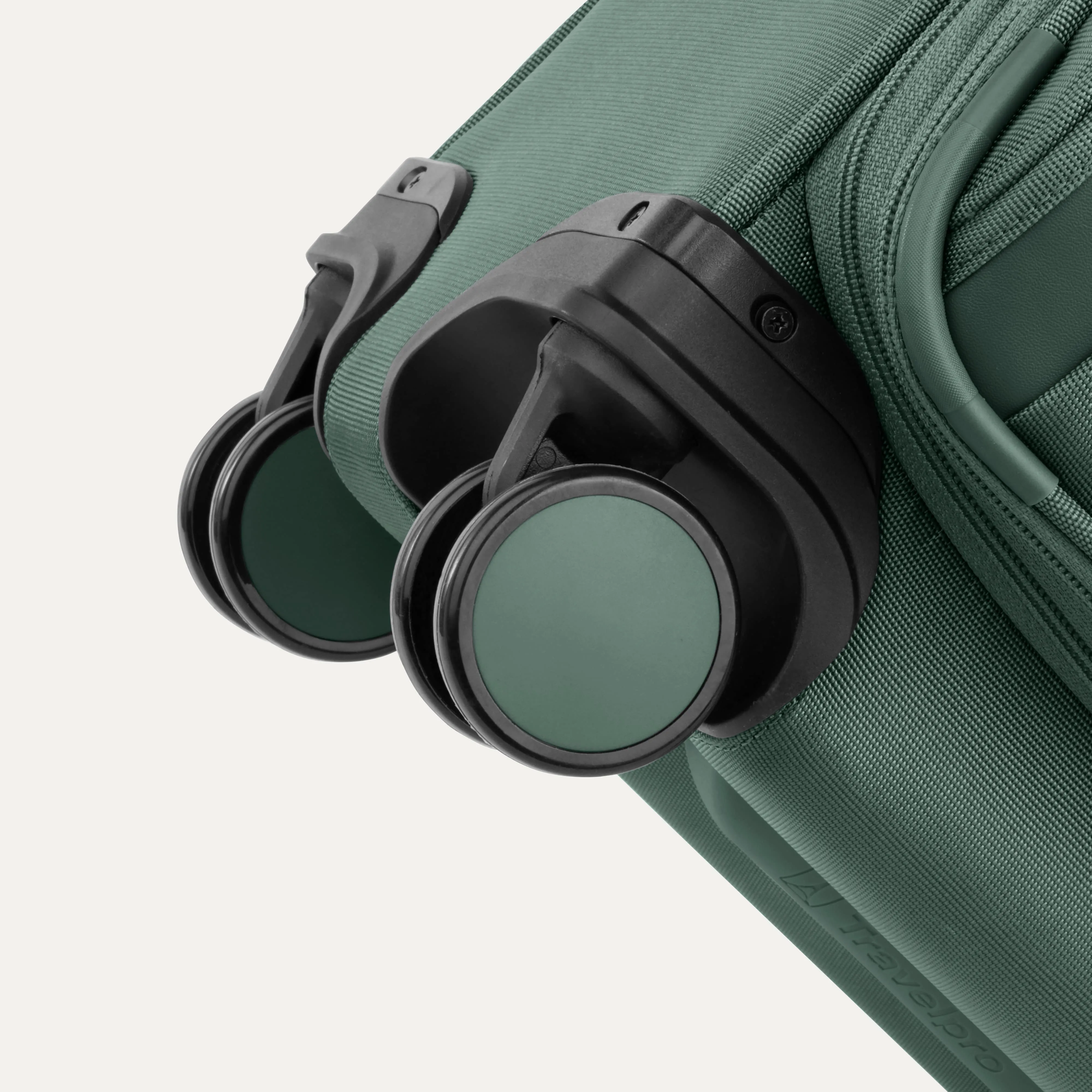 VersaPack®  Carry-On Spinner